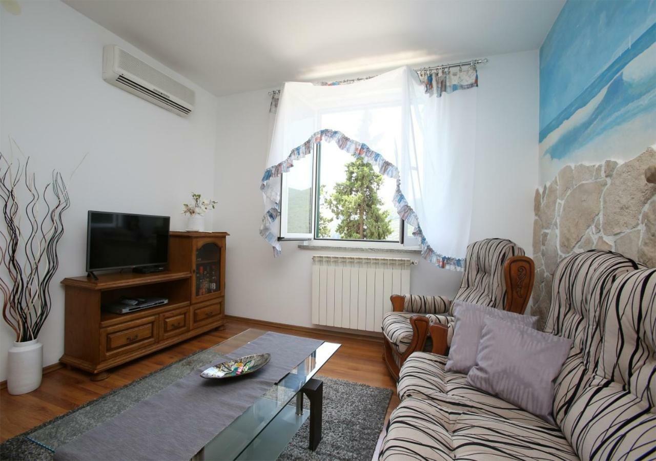 Apartament 4 Persons App With Great Sea View,Ac,Wifi,399 Rabac Zewnętrze zdjęcie